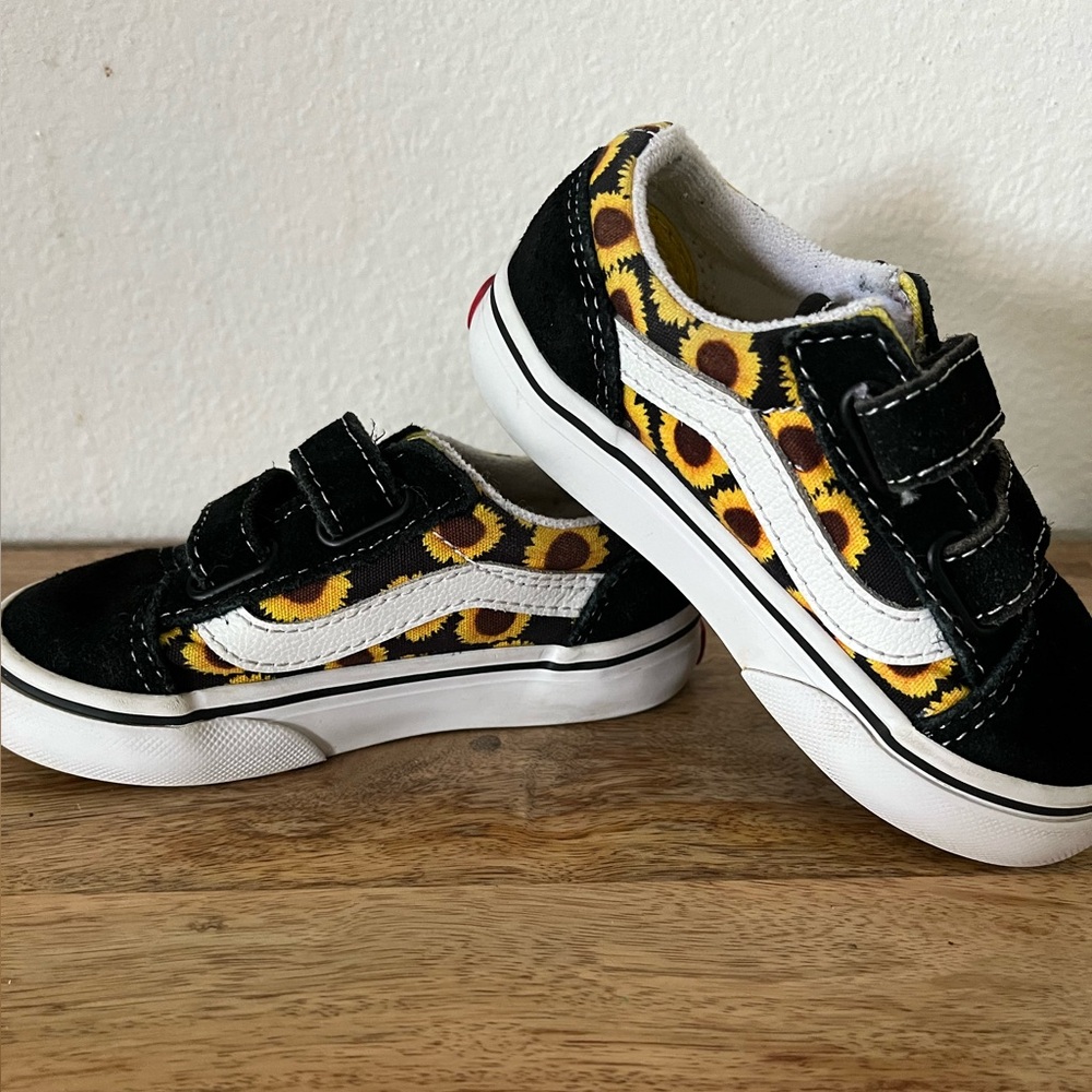 Old Skool Toddler Vans size 7.0